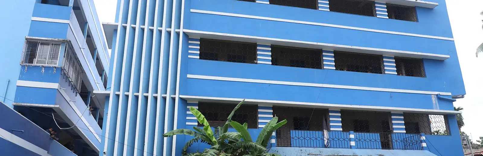 Harimohan Ghosh College campus