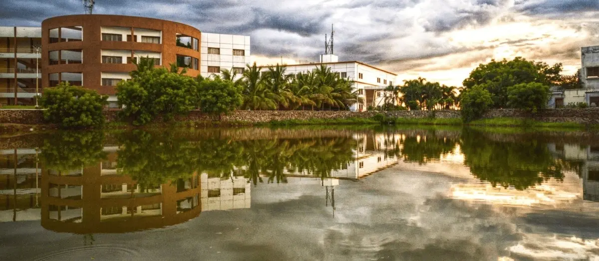 Hon. Shri Babanrao Pachpute Vichardhara Trust'S, Group of Institution'S, Faculty of Pharmacy campus