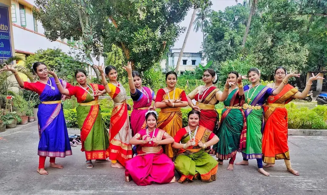 Hooghly Womens College campus