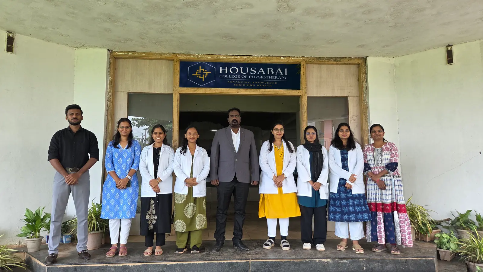 Housabai College of Physiotherapy campus