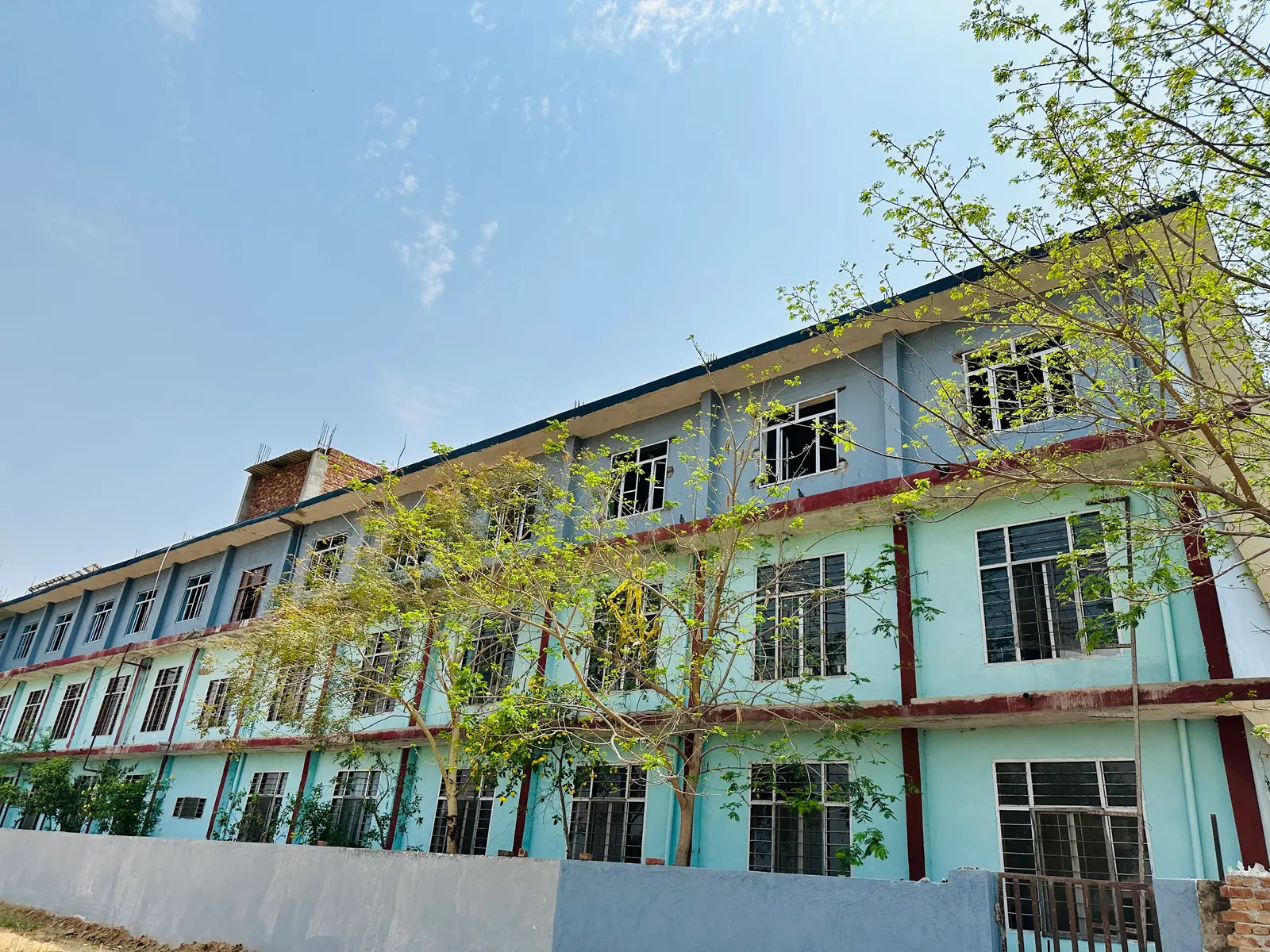 Ideal College of Pharmacy campus