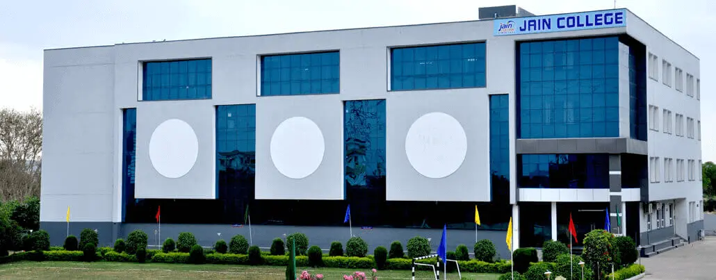 Jain Collge Littil Anjels School Ke Pass campus