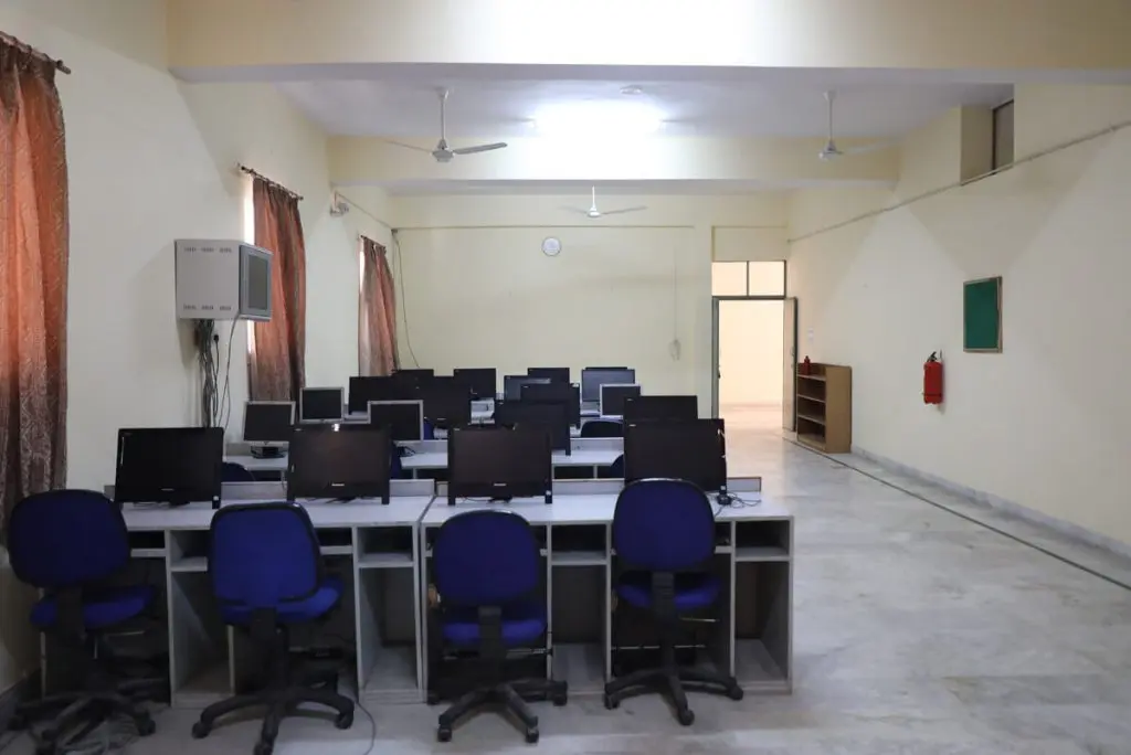 Jaipur College of Education and Science campus