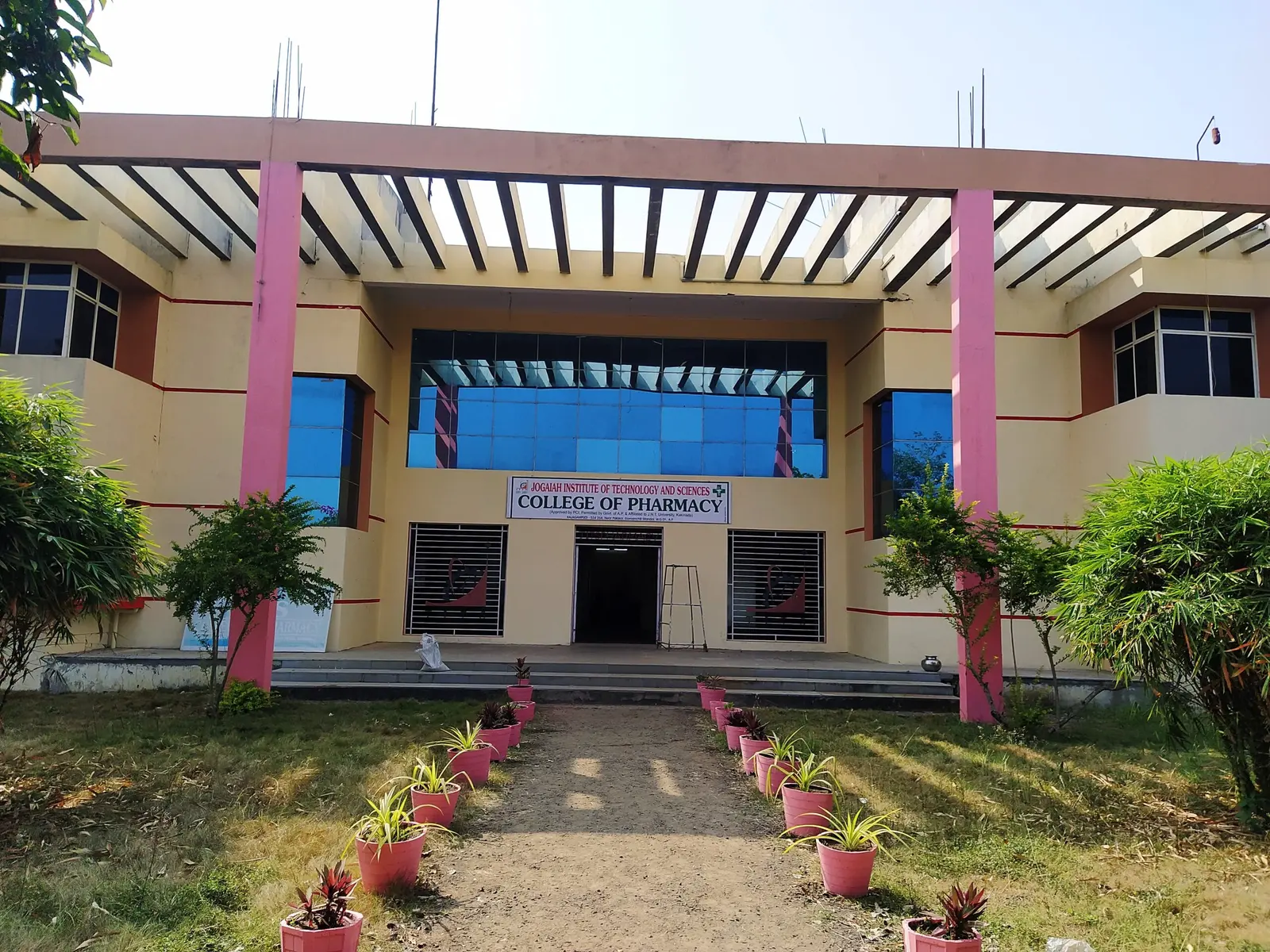 Jogaiah Institute of Technology & Pharmacy Sciences campus