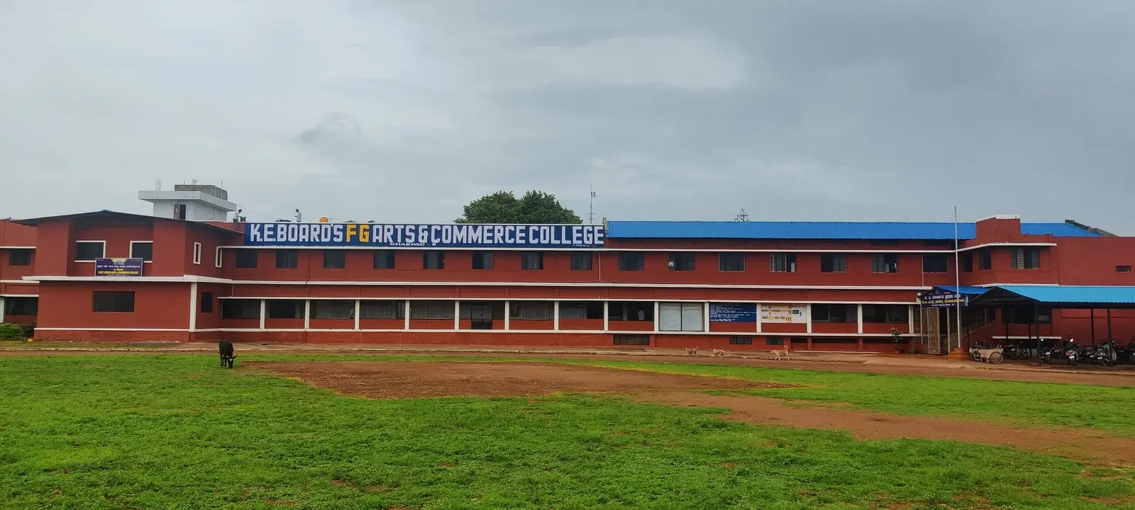 K.E.Boards First Grade Arts & College Dharwad. campus