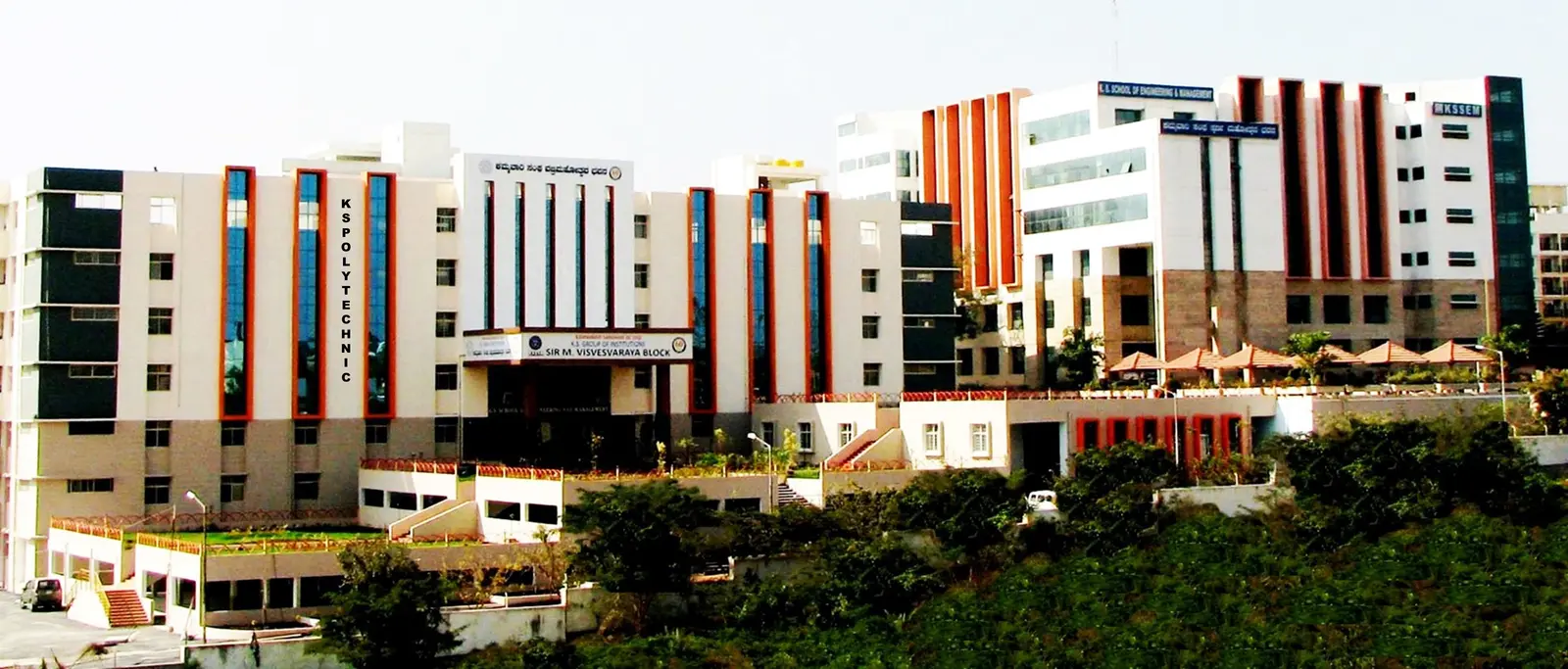 Kammavary Polytechnic Bangalore campus