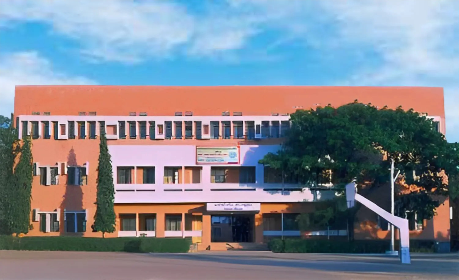 Kasturbai College of Education Ashok Chwok Solapur campus