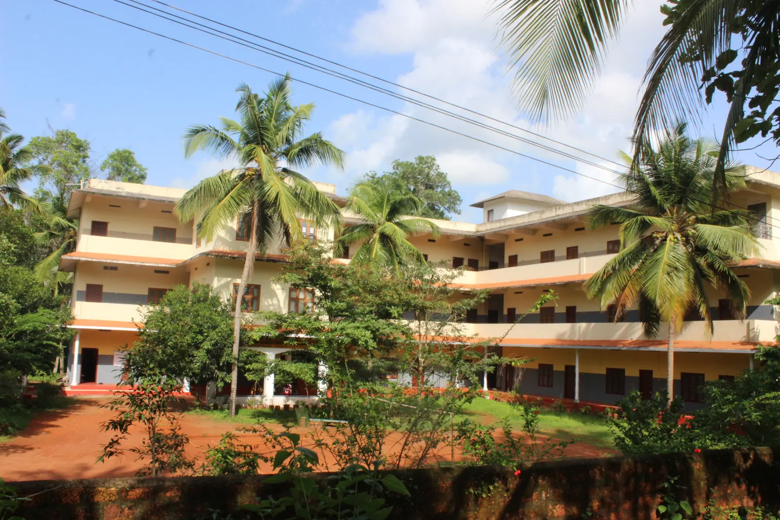 Ket College of Teacher Education, Ulliyeri campus