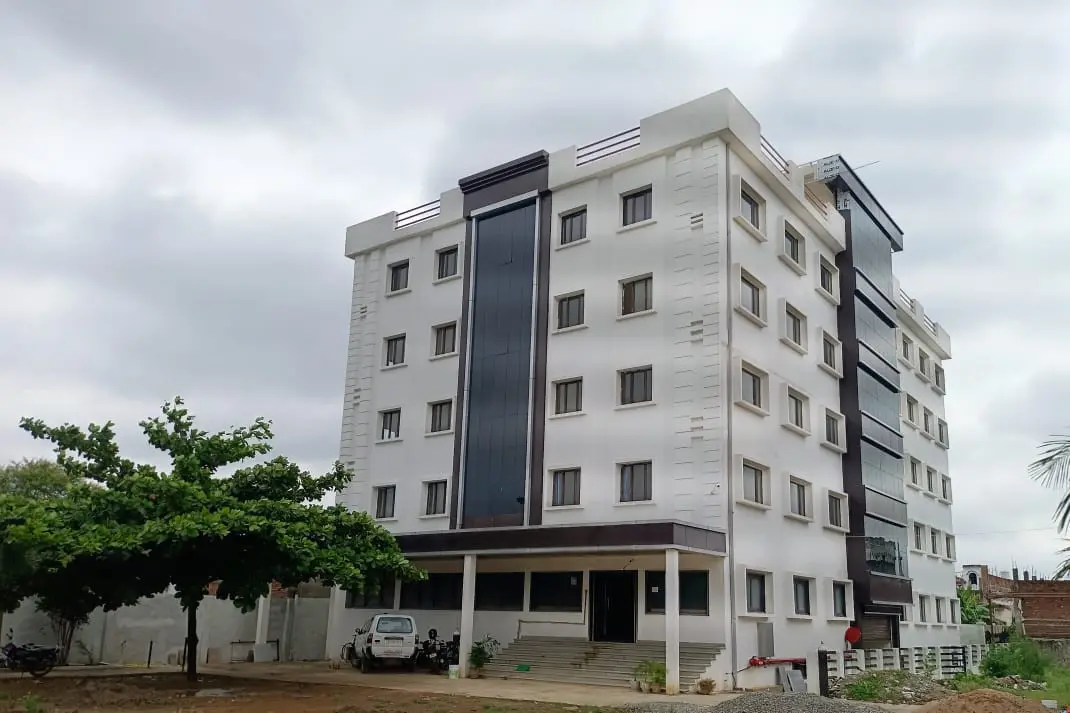 Kirti Institute of Nursing and Paramedical Sciences campus