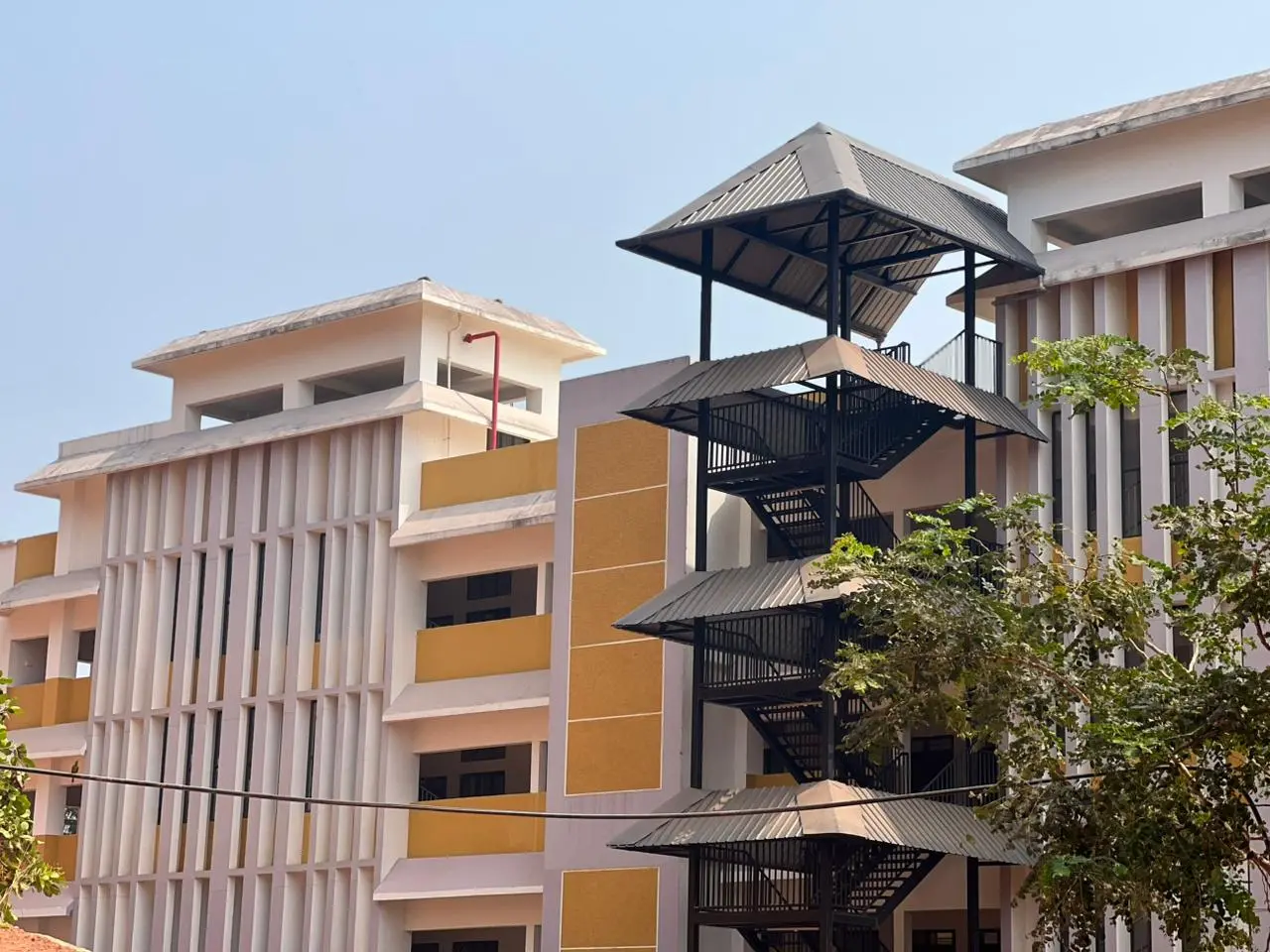 Kodiyeri Balakrishan Memorial Govt. College campus