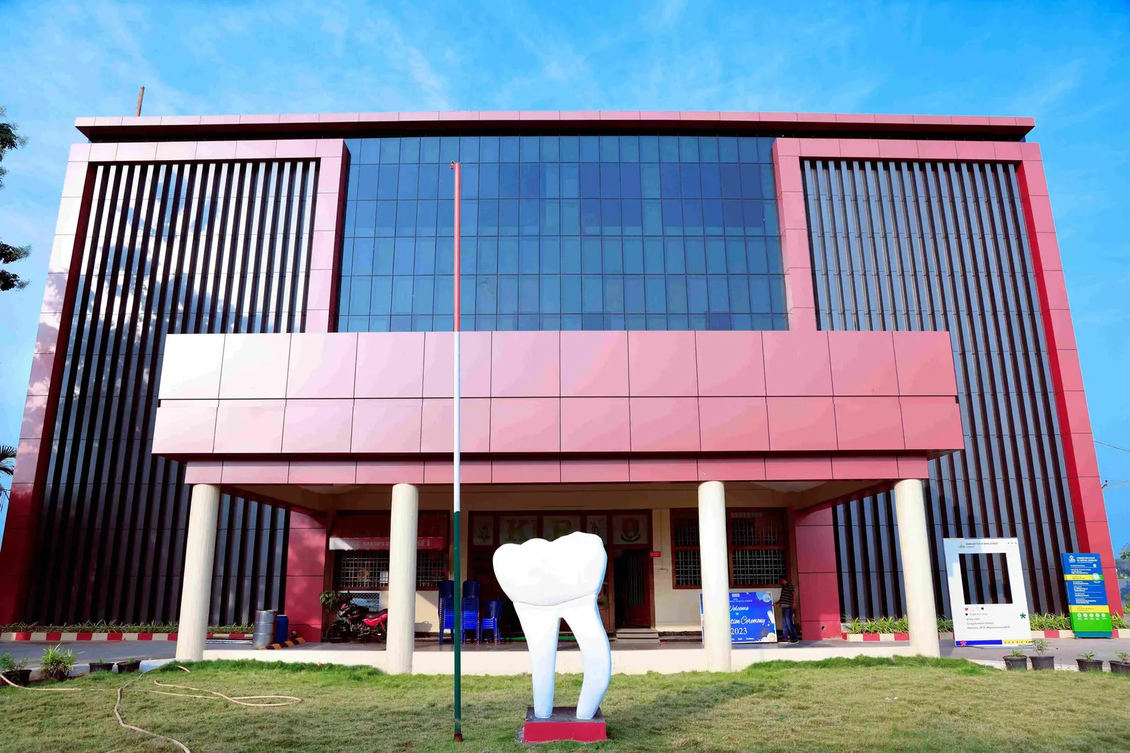 Lenora Institute of Dental Sciences, Rajahmundry campus