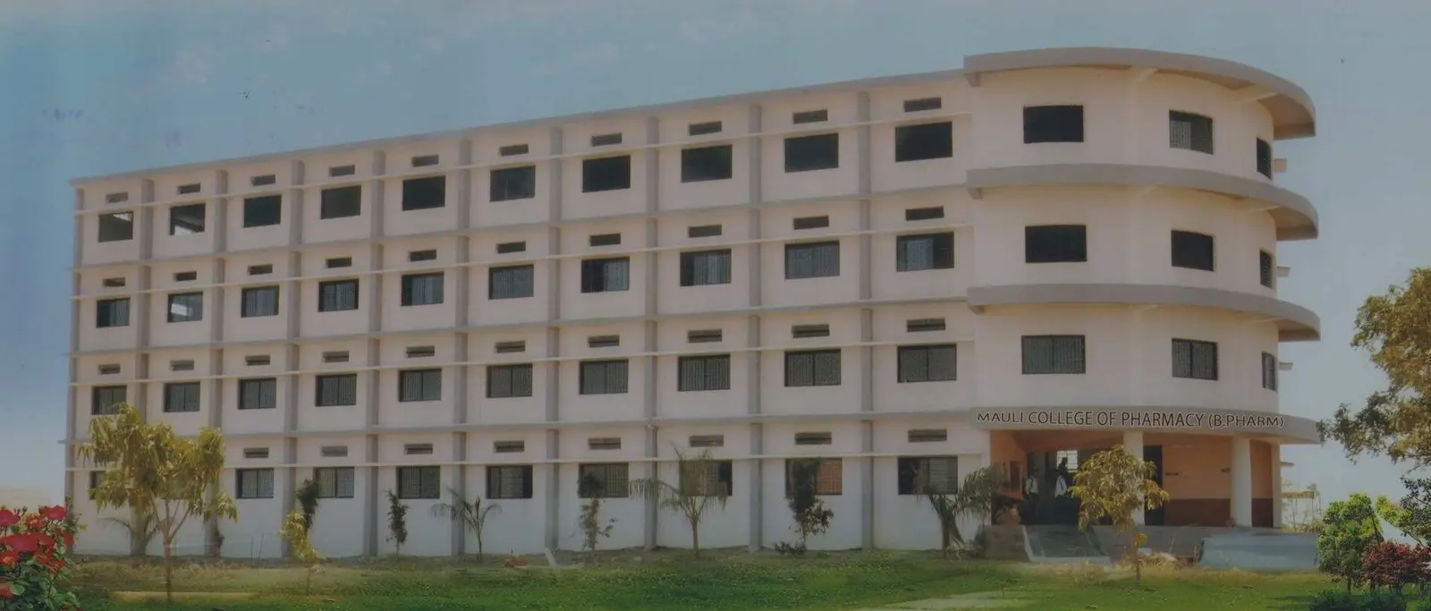 Mauli College of Pharmacy (B.Pharm) campus