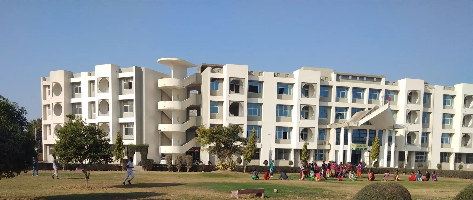 Merchant Institute of Nursing Piludara campus