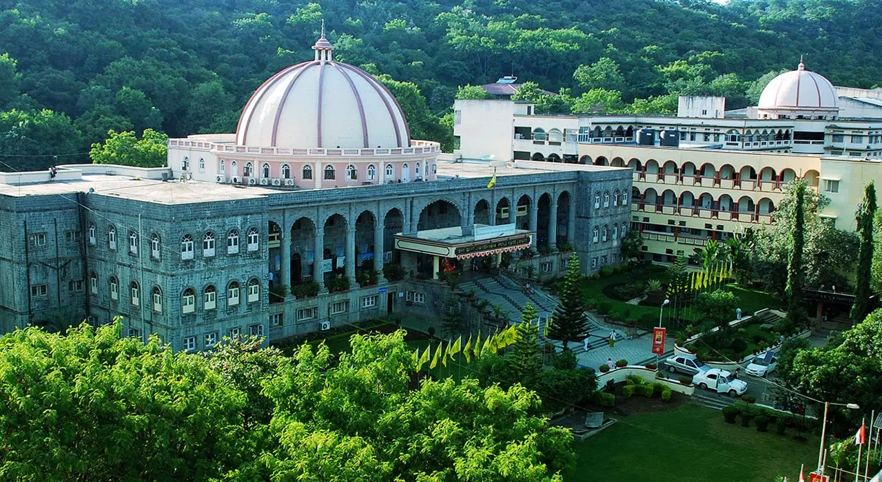 MIMSR Medical College campus