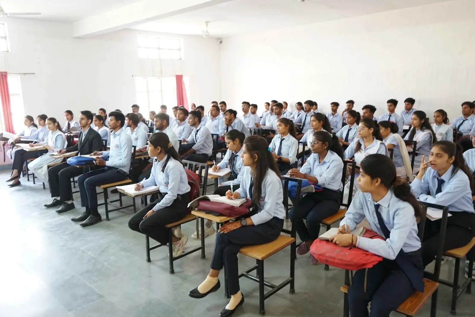 Modern College campus