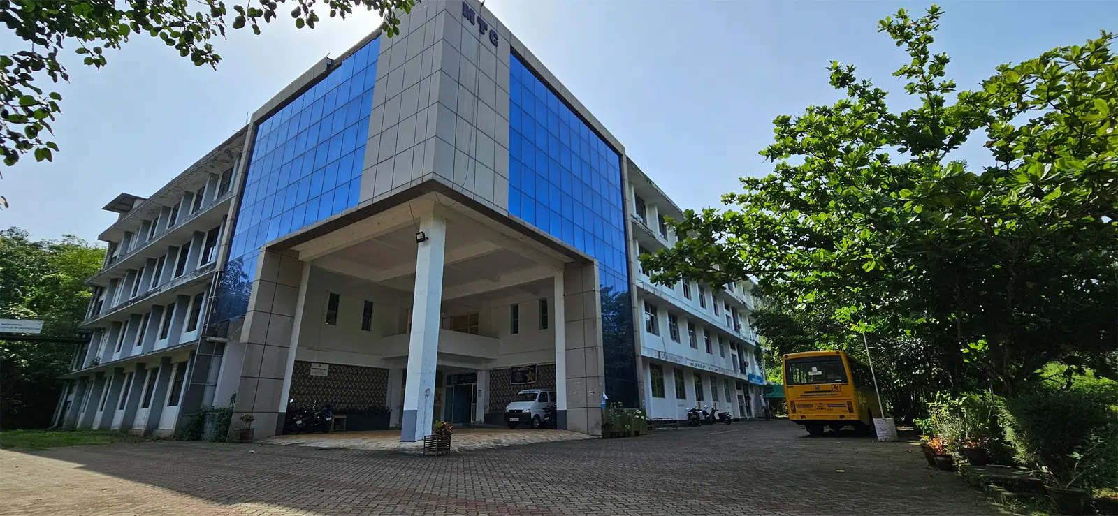 Mookambika College of Parmaceutical Sciences and Researches campus