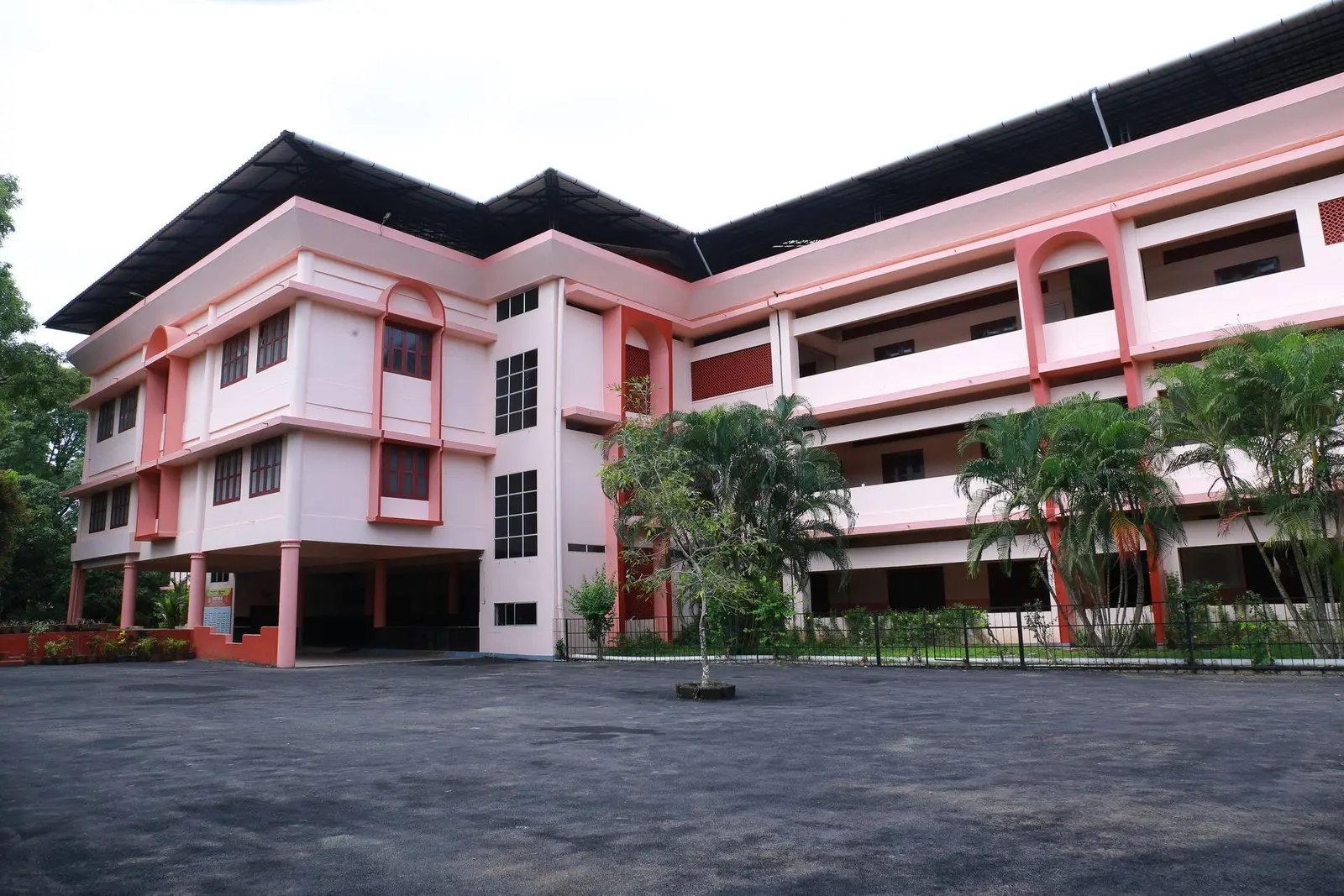 Mother Arts and Science College campus