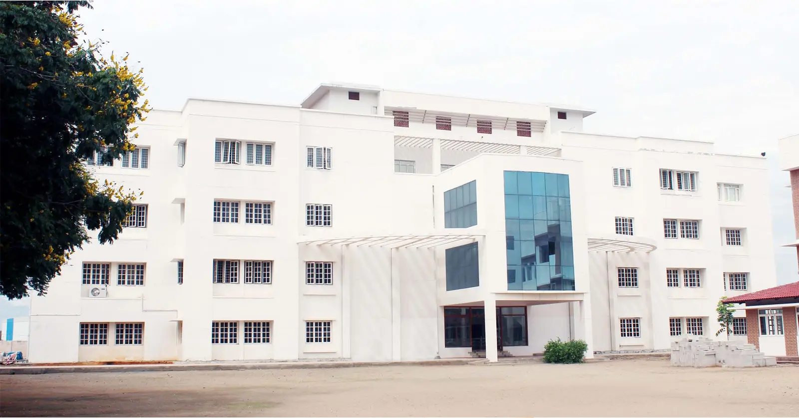 Muthayammal College of Education campus
