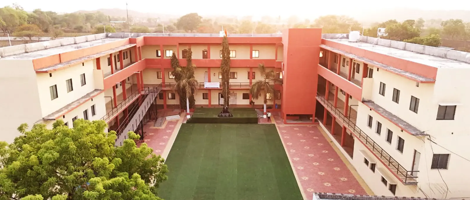 P G College of Pharmaceutical Science and Research campus