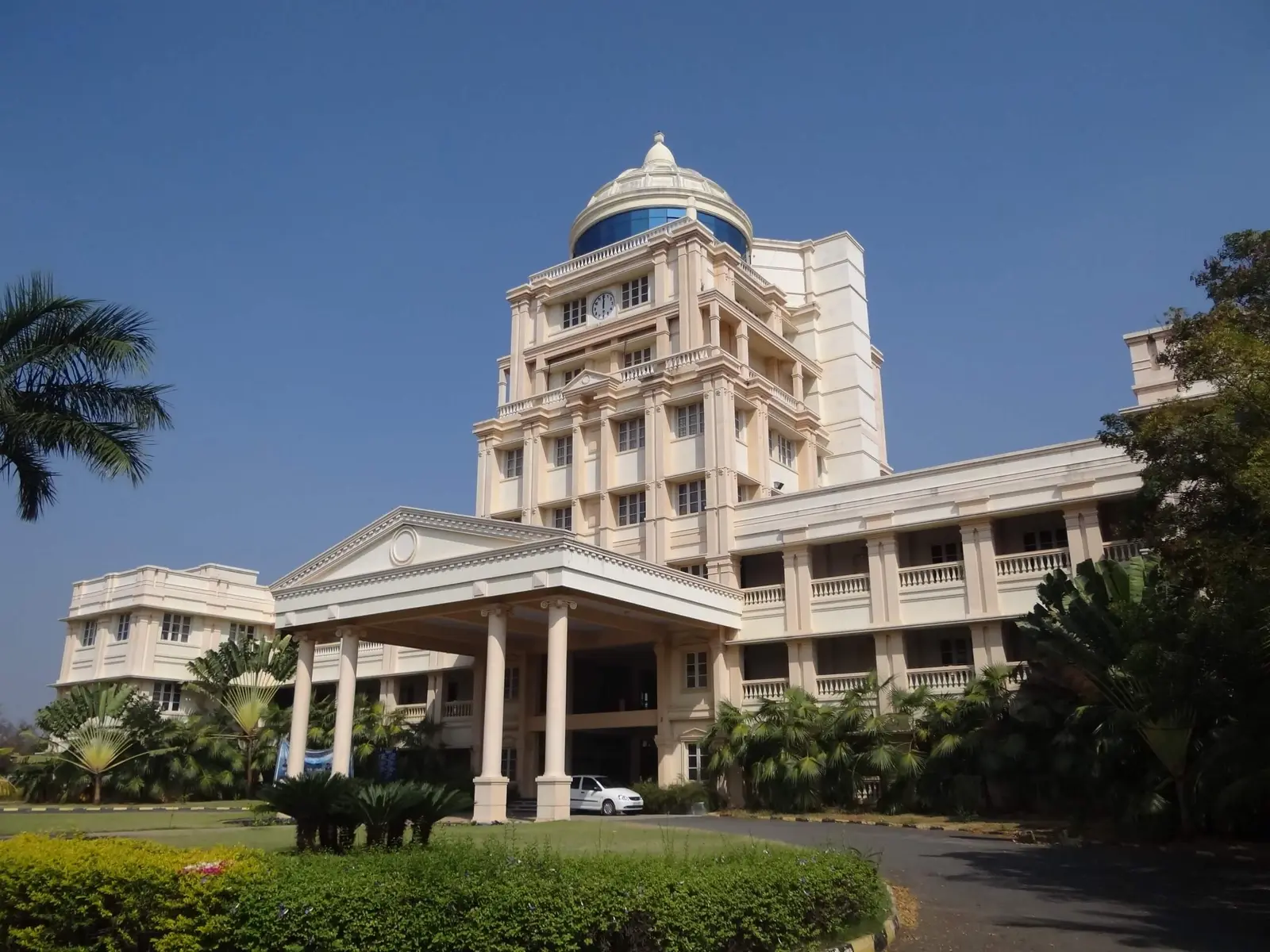 P.G.P.COLLEGE OF NURSING & RESEARCH (Inst. Code – 230) campus
