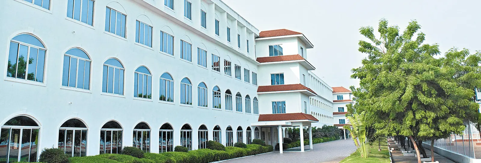 Paavai College of Engineering campus