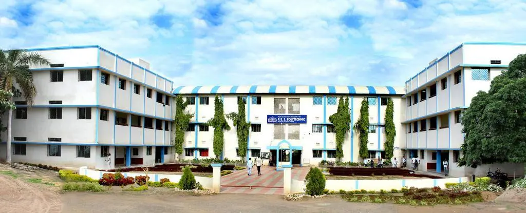 People Education Society's P.E.S. Polytechnic campus