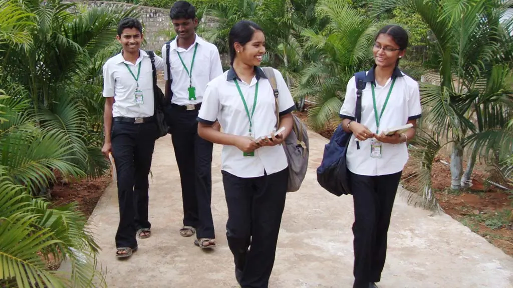 Periyar Centenary Polytechnic College Vallam campus