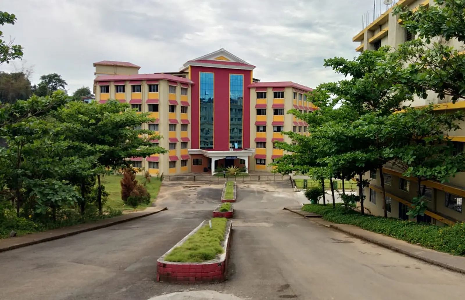Prasanna College of Pharmacy campus
