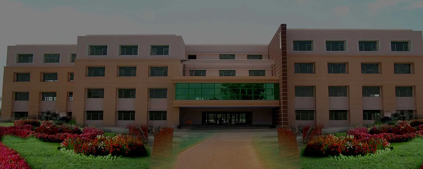 Pravara Rural Education Societys Arts, Commerce, Science & BCS College campus