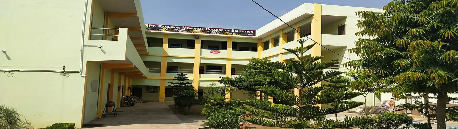 Pt. Ram Niwas College of Education campus