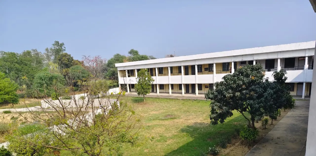 Pt. Saryu Prasad Tiwari College of Law Sangramgarh campus