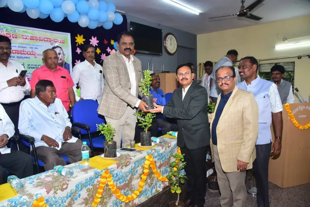 Rajajinagar College of Education, K.T.S. V Sangha, 10th Main Vth Block campus
