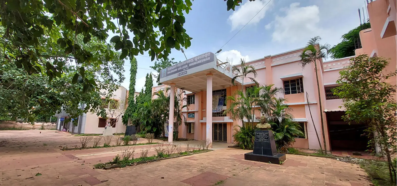 Rajdhani College, BBSR, Khurda campus