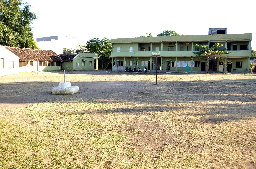 Ravindra Jr. College of Education Hanuman Nagar Nagpur campus