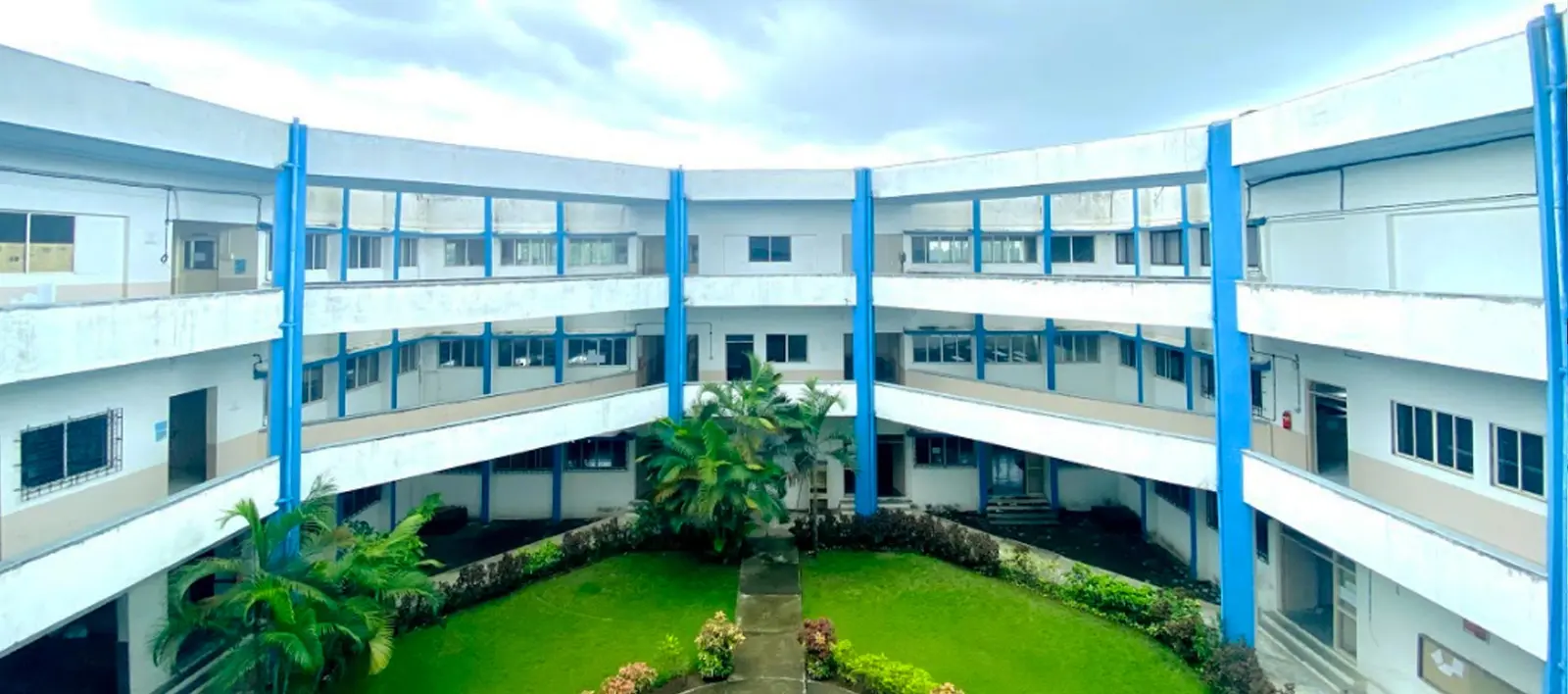 Rofel Shri G.M. Bilakhia College of Pharmacy campus