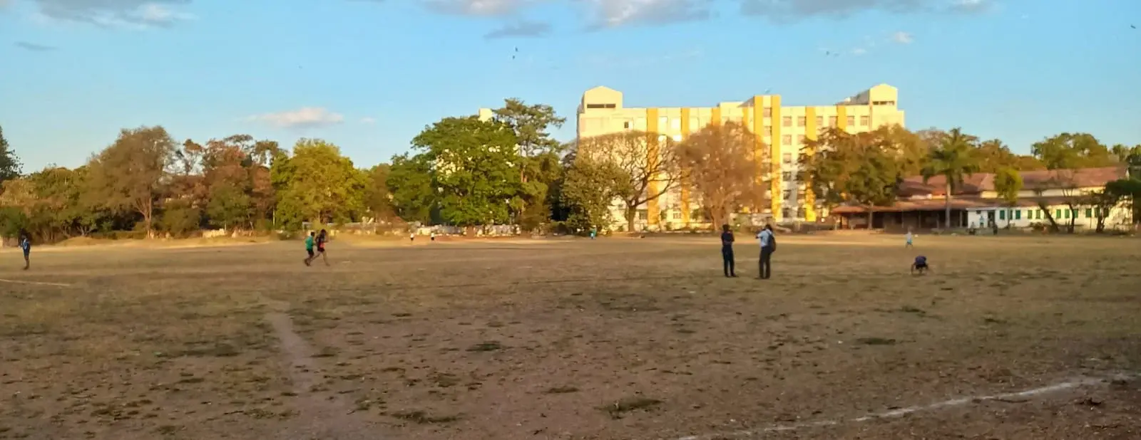 S.P.Mandals Tilak College of Education campus