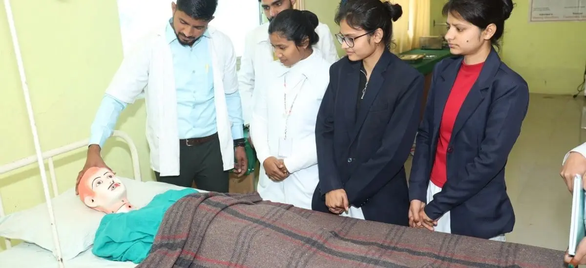 S R C Nursing and Paramedical Institute campus