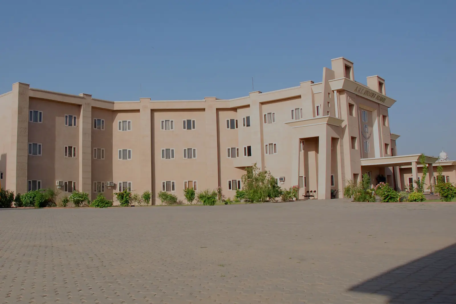 SGL College of Nursing campus