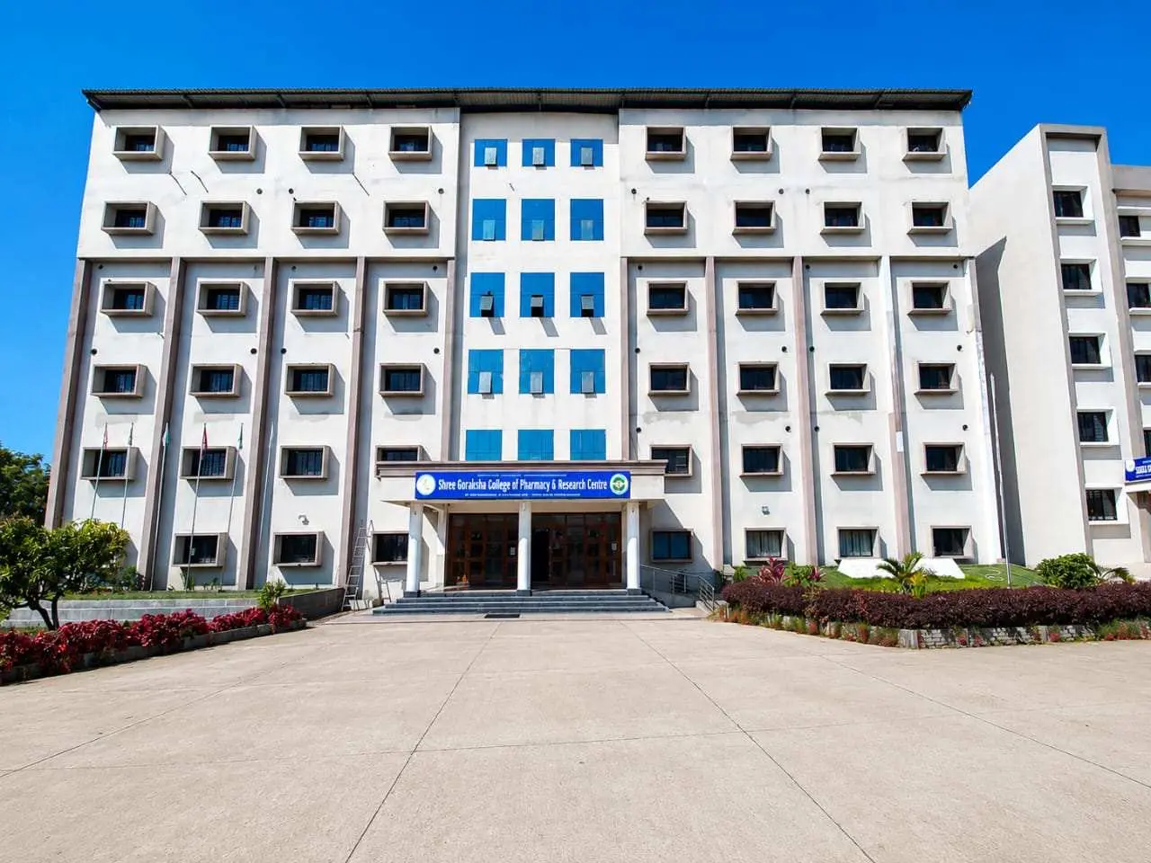 Shree Goraksha College of Pharmacy and Research Center campus