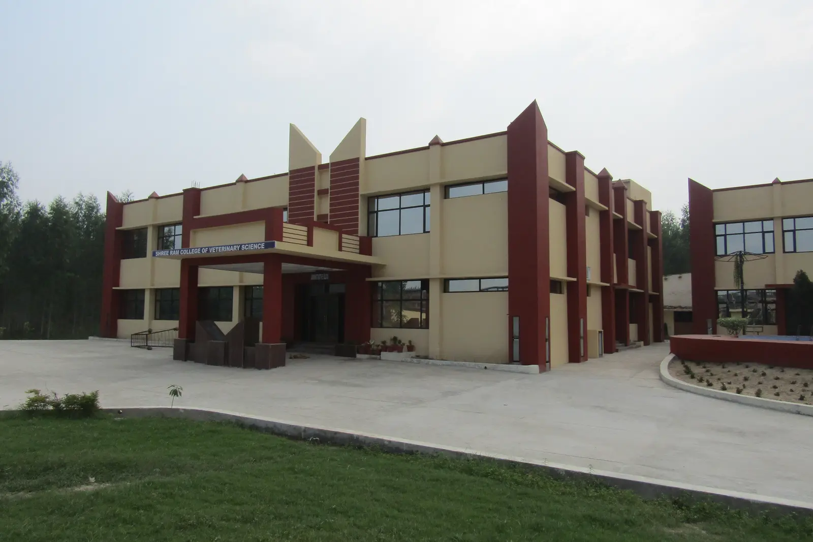 Shree Ram College of Veterinary Science campus