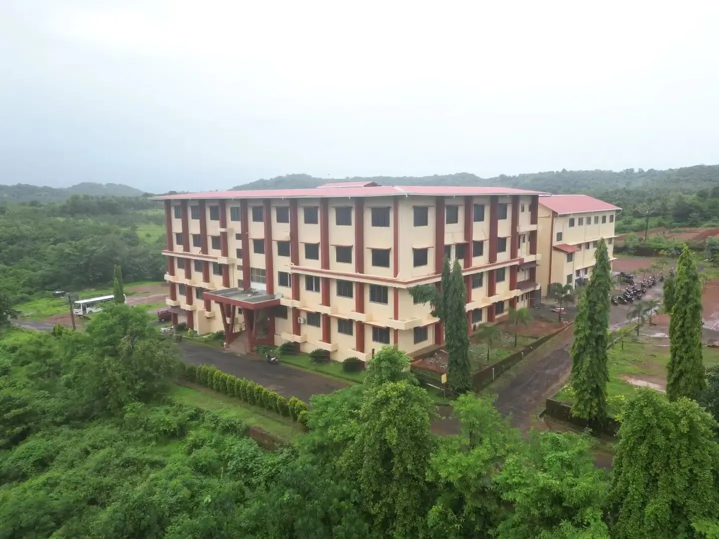 Shree Saraswati Institute of Technology campus