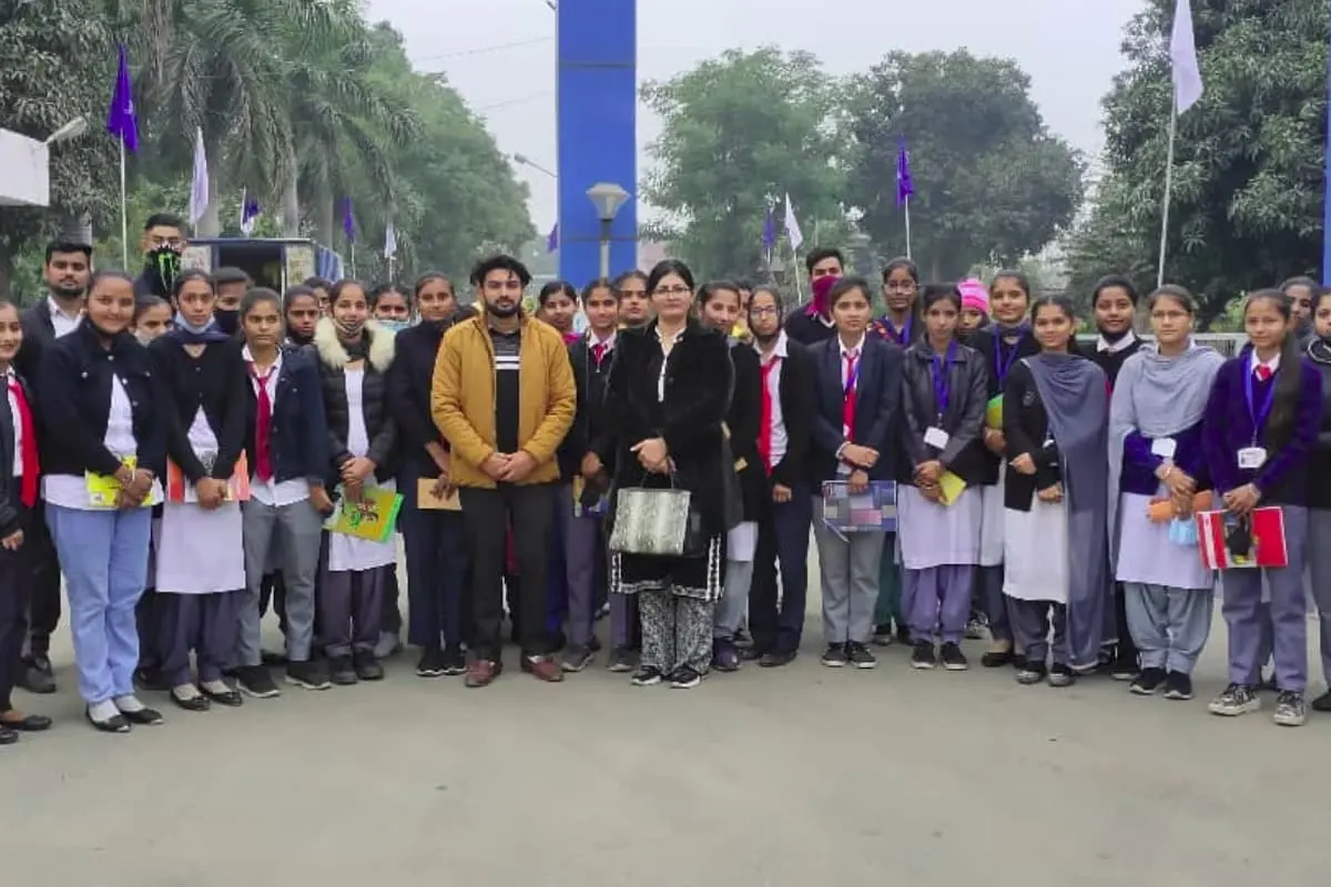 Shri Guru Tegh Bahadur Institute of Management and Information Technology campus