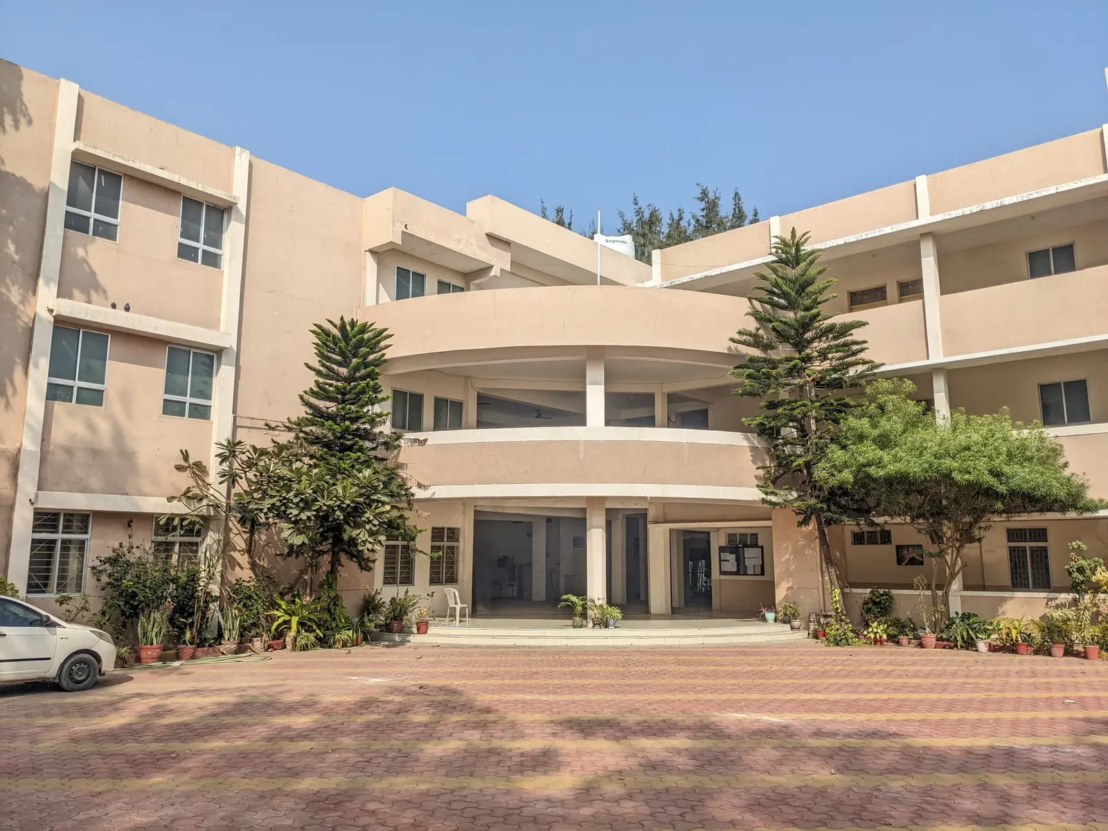 Shri Sai Institute of Technology Ratlam campus