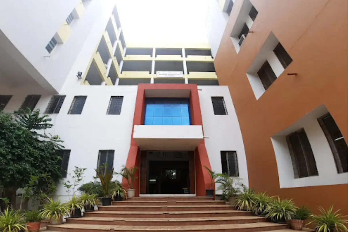 Shri Swami Vivekanand Shikshan Sanstha s Savitribai Phule College of Nursing campus