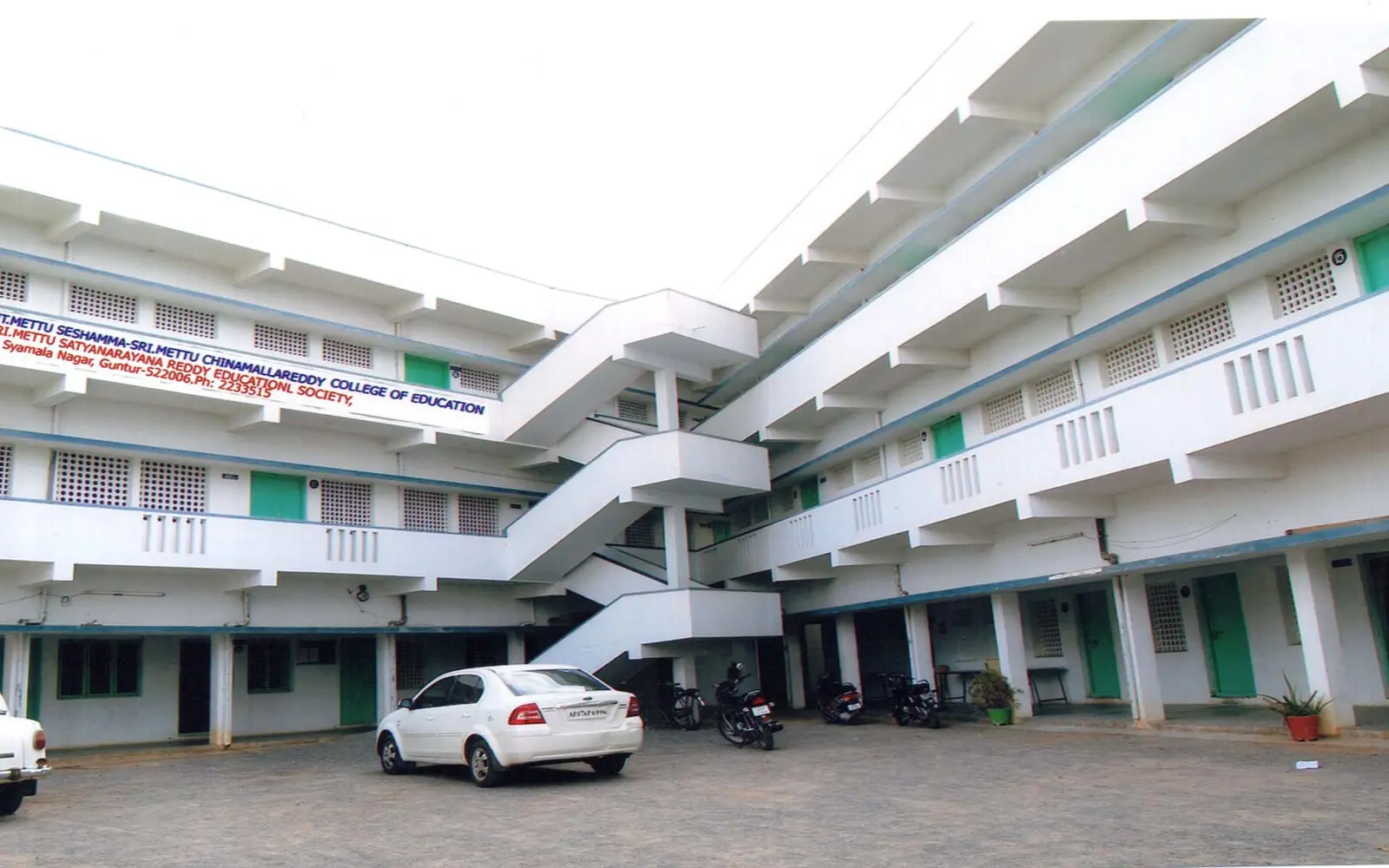 SMS & SMCMR College of Education campus