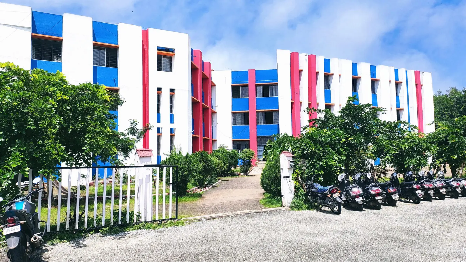 Sri Sainath College of Pharmacy, Davlameti campus