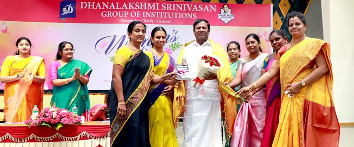 Srinivasan College of Pharmaceutical Sciences campus