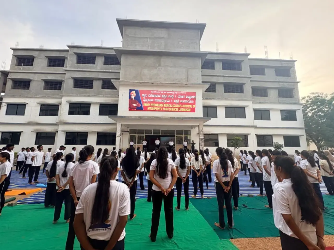 Swamy Vivekananda Ayurvedic Medical College Hospital Lingasugur Raichur District campus