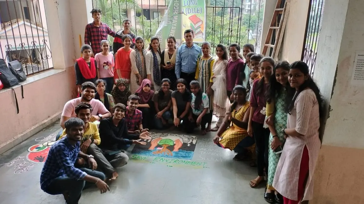Swayam Siddhi Mitra Sangh's Degree College at Sonadevi Compound campus