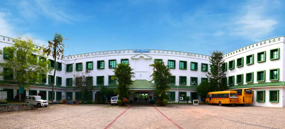 The Dale View College of Pharmacy and Research Centre campus